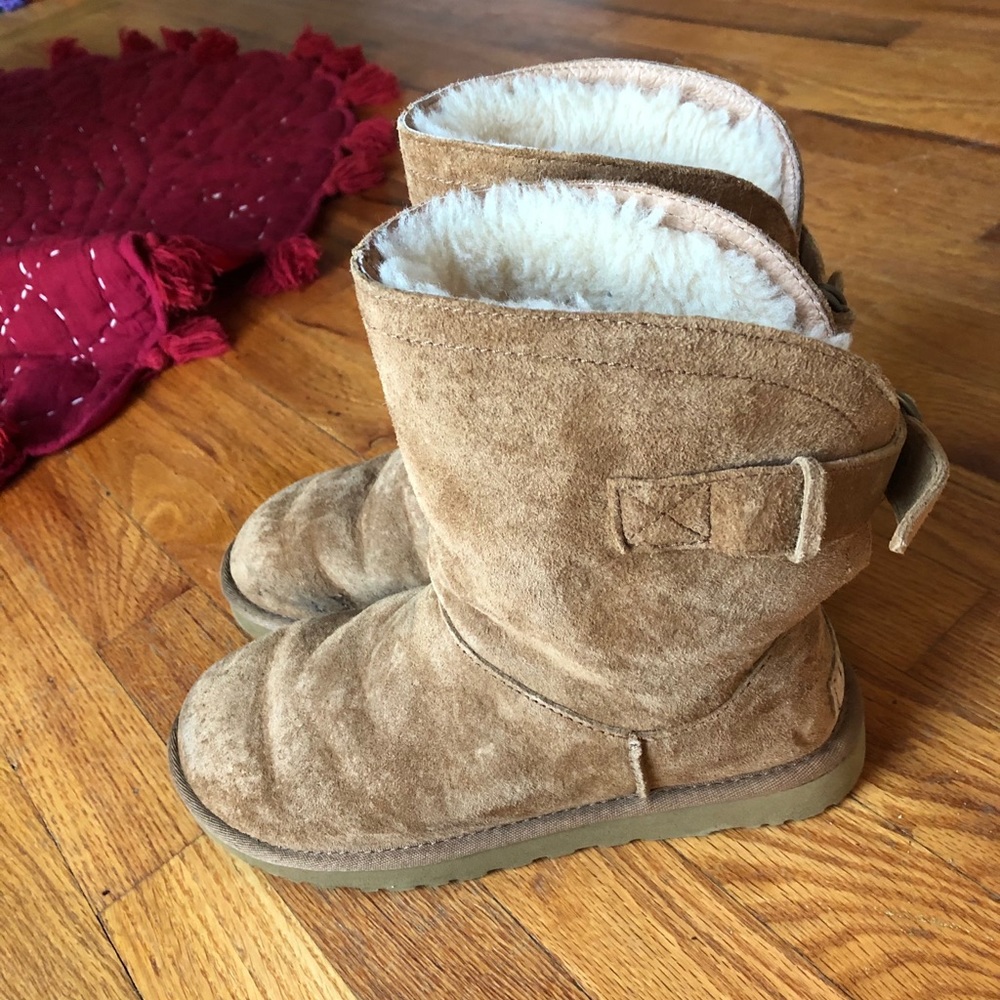 Uggs - Picture 4 of 4